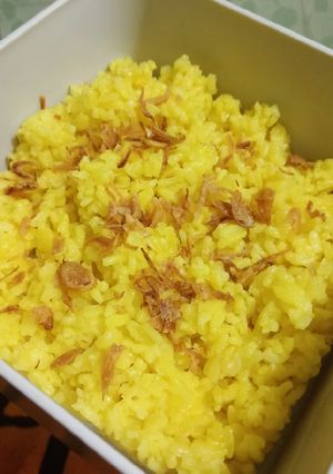 Foto resep Nasi Kuning Magic Com