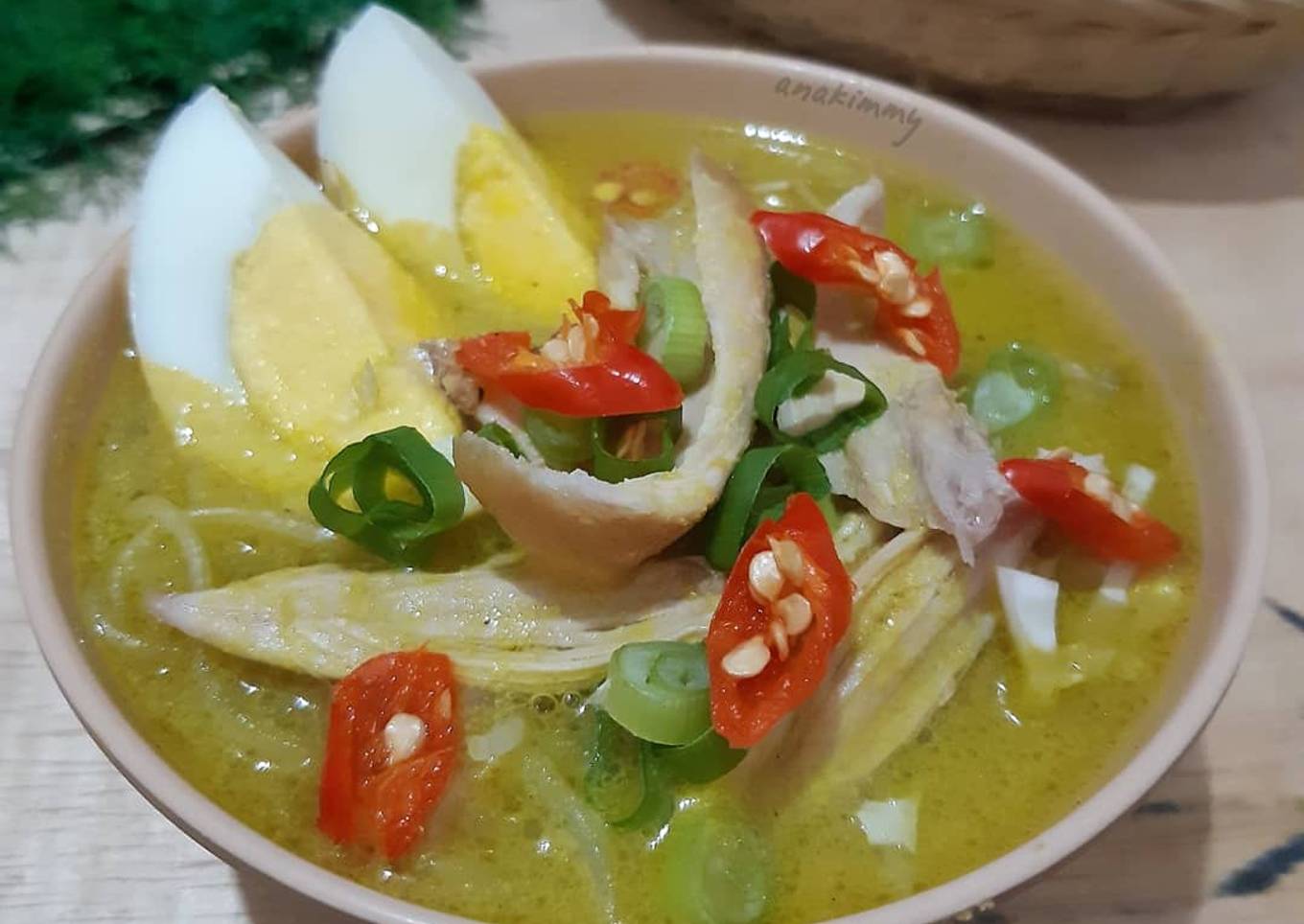 Soto Ayam Bumbu Kuning