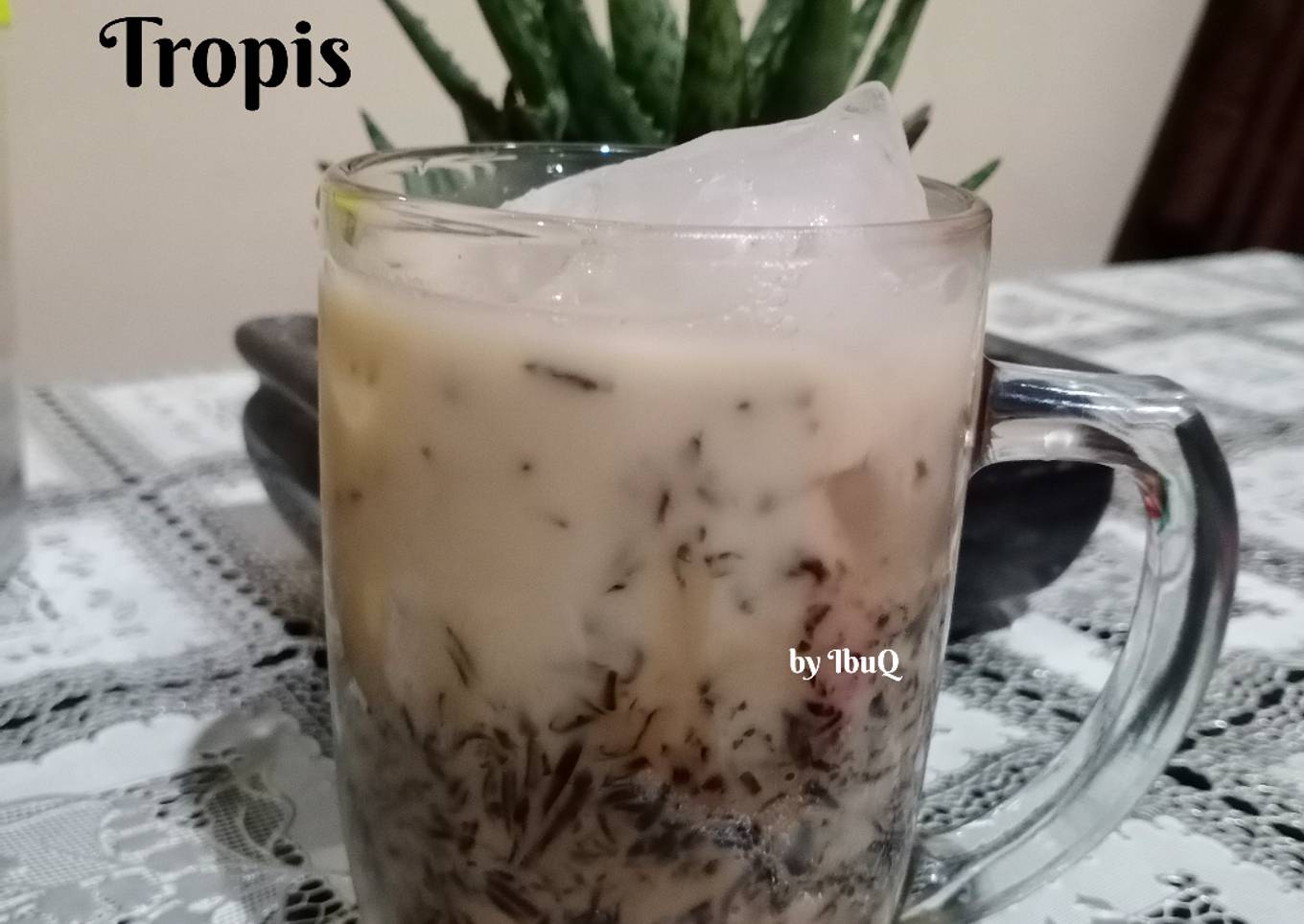 Es Cincau Milo Tropis
