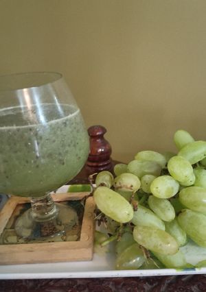 A picture of Grapes smoothie.