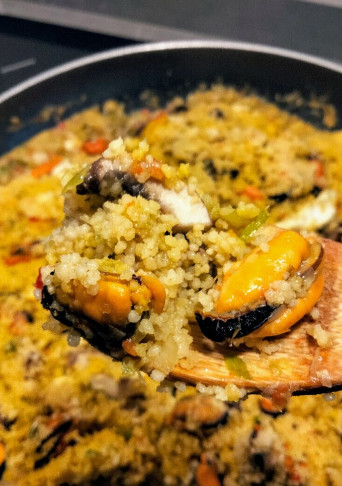 Una foto de Cuscús con mejillones