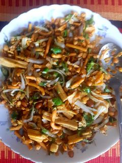 চানাচুর মাখা রেসিপির প্রধান ছবি