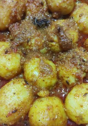আলুর দম (aloor dum recipe in Bengali) রেসিপির প্রধান ছবি