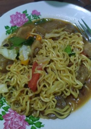 Foto resep Indomie goreng nyemek