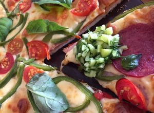 Una foto de *Pizza verduras del huerto*