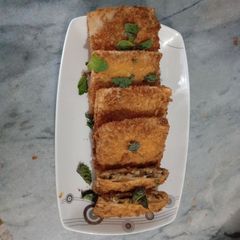 A picture of Crispy box patties.