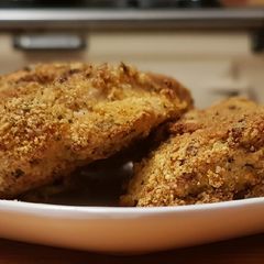 Keto Southern Fried (Baked :) ) Chicken A picture of Keto Southern Fried (Baked :) ) Chicken.