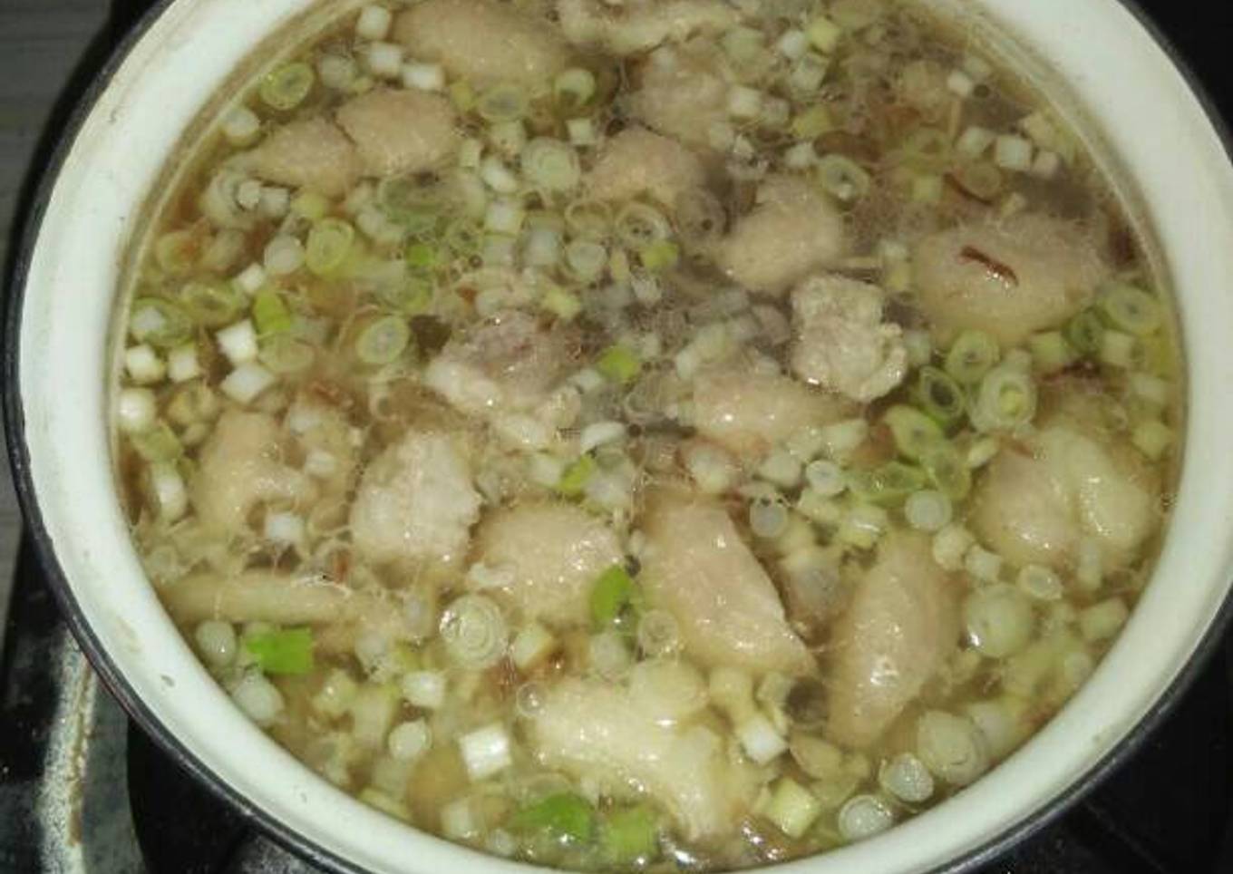 Sup ayam segar simpel