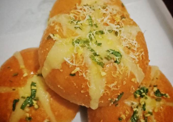 Resep Korean Garlic Bun oleh Cha Icha - Cookpad