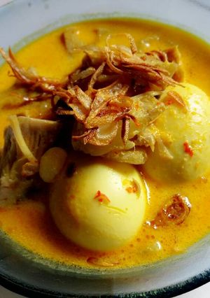 Foto resep Gulai Nangka, kikil & telur