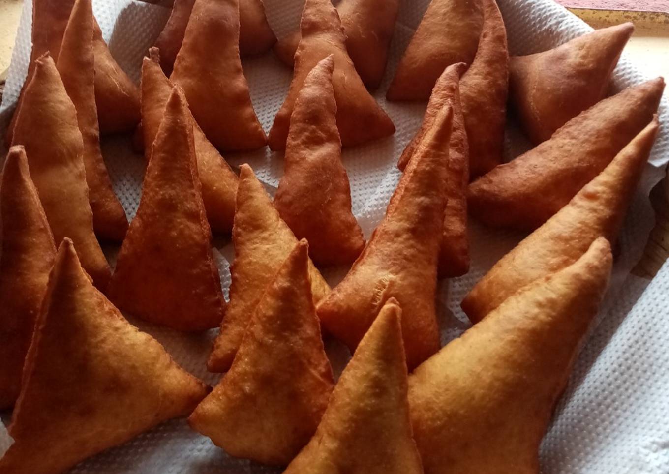 Vanilla flavoured mandazi#marathonrecipe