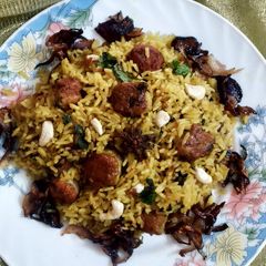 A picture of Chicken Moti pudina pulao.