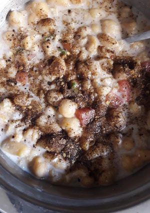 A picture of Dahi phulki.
