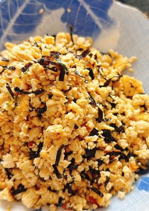 Hình của món Đậu Phụ Đảo Bông Với Rong Biển.