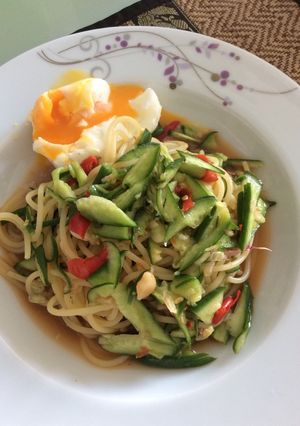 รูปของ ตำซั่วแตงพาสต้าปลาร้า