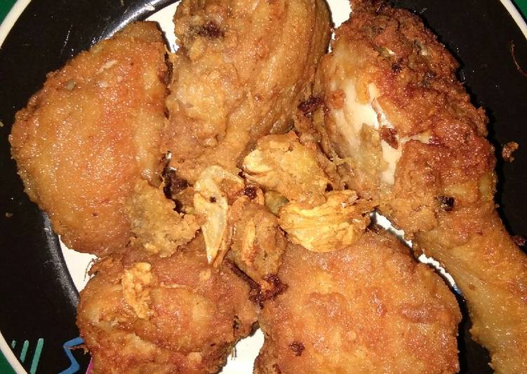 Cara Gampang Menyiapkan Ayam Goreng Bawang Putih yang Enak Banget