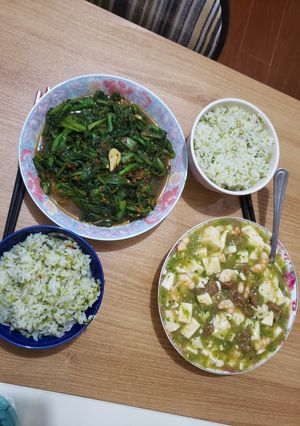 菜心3吃法之1沙茶葉，菜心飯! 的食譜成品照片