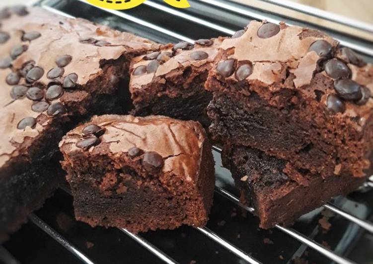 Cara Gampang Menyiapkan Fudgy brownies Anti Gagal