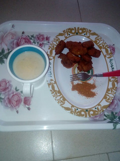 A picture of Kosai & kunun Alkama(breakfast).