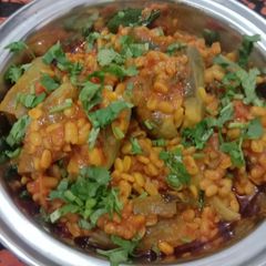 A picture of Gujarati Style Sponge Gourd Sabzi with Mung Dal Stuffing.