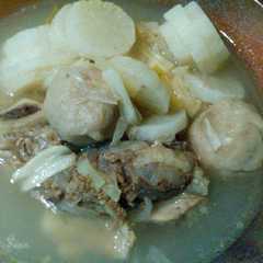 รูปของ Sup lobak putih tulang bakso (Masak Simple)