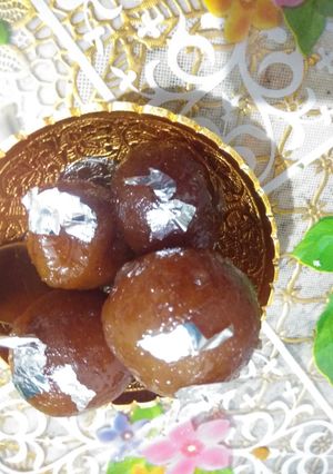गुलाब जामुन (Gulab jamun recipe in hindi) रेसिपी मुख्य फोटो