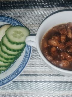 Hình của món Thịt kho mắm ruốc.