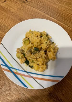Zöldséges curry-s csirke rizzsel recept fotója