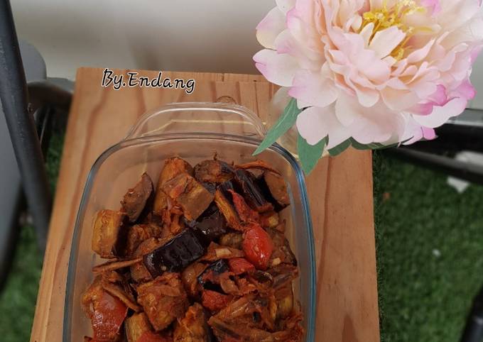 Anti Ribet, Membuat Sambal terong ungu dan teri (minim minyak goreng) Kekinian