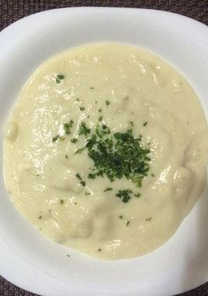 Una foto de Crema de palmito y poro.