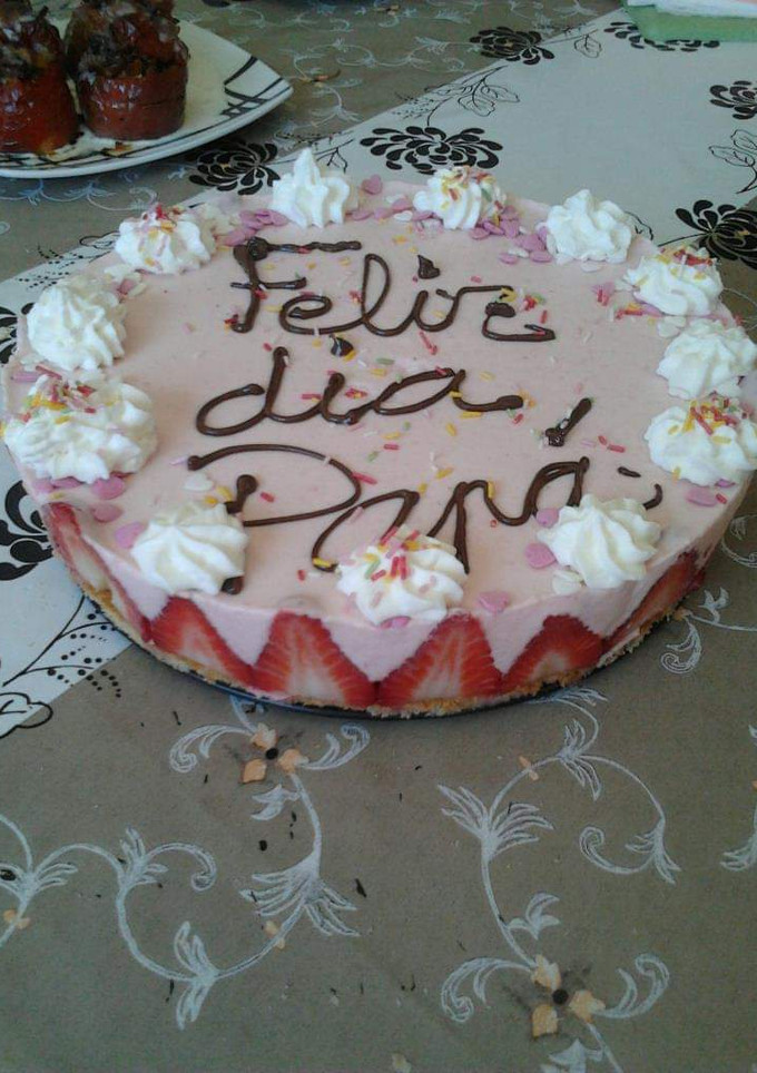 Una foto de Tarta mousse de fresa