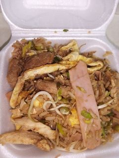 Una foto de Arroz cantonés