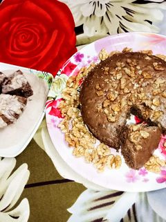 वॉलनट चॉकलेट केक(Walnut chocolate cake recipe in Hindi) रेसिपी मुख्य फोटो