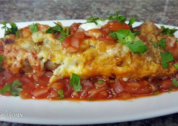 Kidney beans enchiladas with tomato salsa