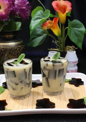 A picture of Coffee jelly with yakult.