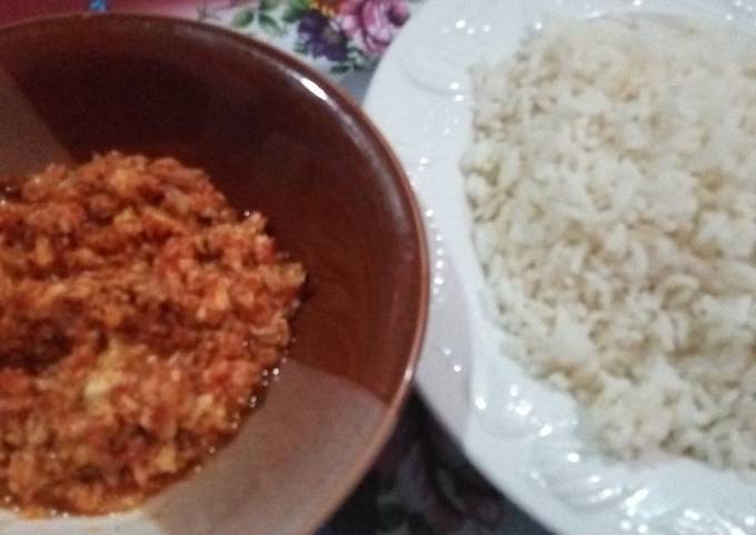 Recipe of Speedy White Rice with Corned Beef and Egg Sauce