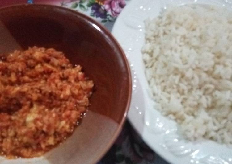Recipe of Any-night-of-the-week White Rice with Corned Beef and Egg Sauce