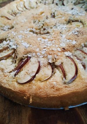 Una foto de Torta de manzanas y nueces
