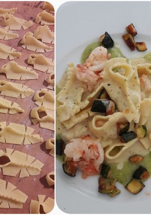 Foto di Crogoristas con gamberi e zucchine