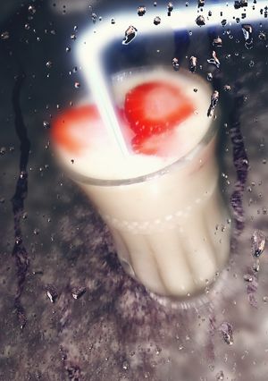 صورة لوصفة كوكتيل مشكل بالموز والحليب 😋