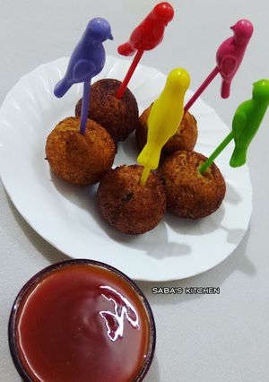 पोटैटो लॉलीपॉप रेसिपी मुख्य फोटो