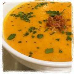 A picture of Thai Curry Carrot Coconut Soup.