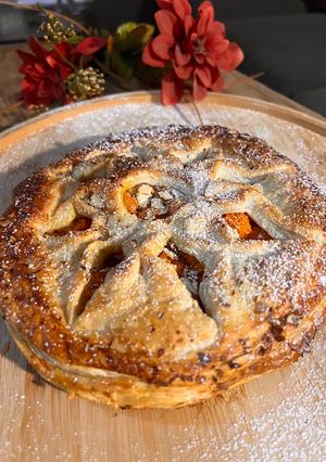 A picture of Gajar halwa pie.