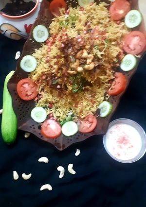 A picture of Kashmiri pulao.