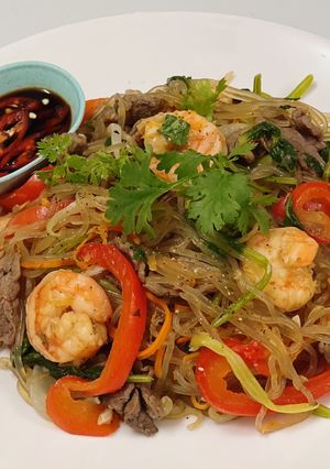 Hình của món Miến HQ xào.