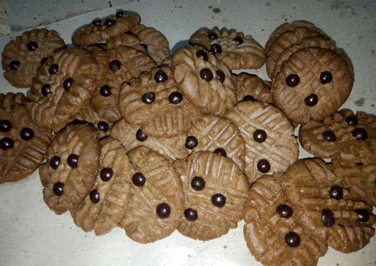 step by step Menyiapkan Kue kering chocolatos yang Bisa Manjain Lidah