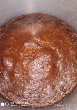 A picture of Banana chocolate cake.