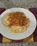 ***Espagueti con Camarones en Salsa Roja***