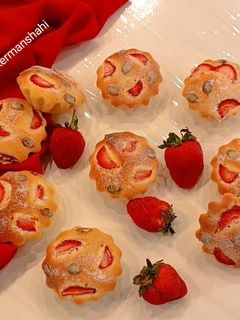 عکسی از دستور مافین توت فرنگی 🍓🍓🥧🥧
