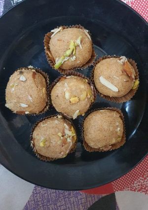 A picture of Atta Ladoo.